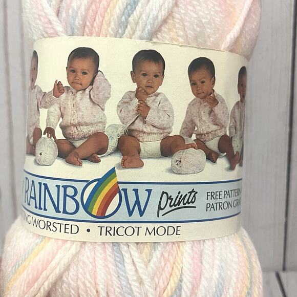 Bouquet Rainbow Prints Pink Pastels Knitting Worsted Lot of 2 Skeins - Picture 3 of 5